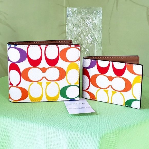 COACH 3-IN-1 WALLET RAINBOW SIGNATURE:NWT CHALK/RAINBOW PRIDE C9863 - Picture 1 of 11